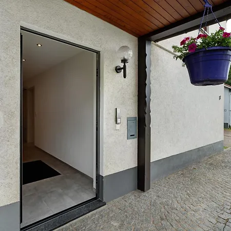 Kaeshammer Apartment *