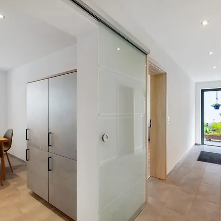 Kaeshammer Apartament *